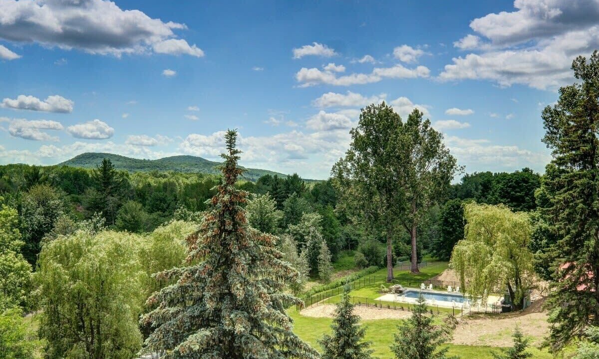 Photo of Others in Bromont