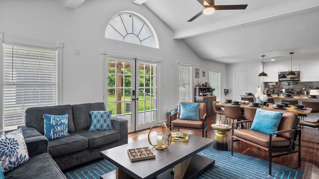 Photo of Livingroom in Lakeside