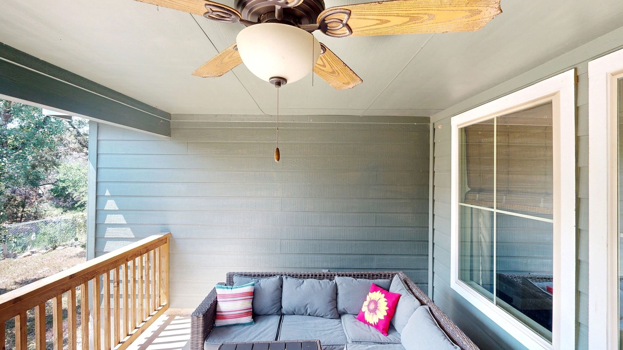 Photo of Patio Balcony in Highland Lake Estates