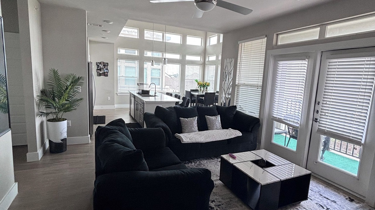 Photo of Livingroom in Barker