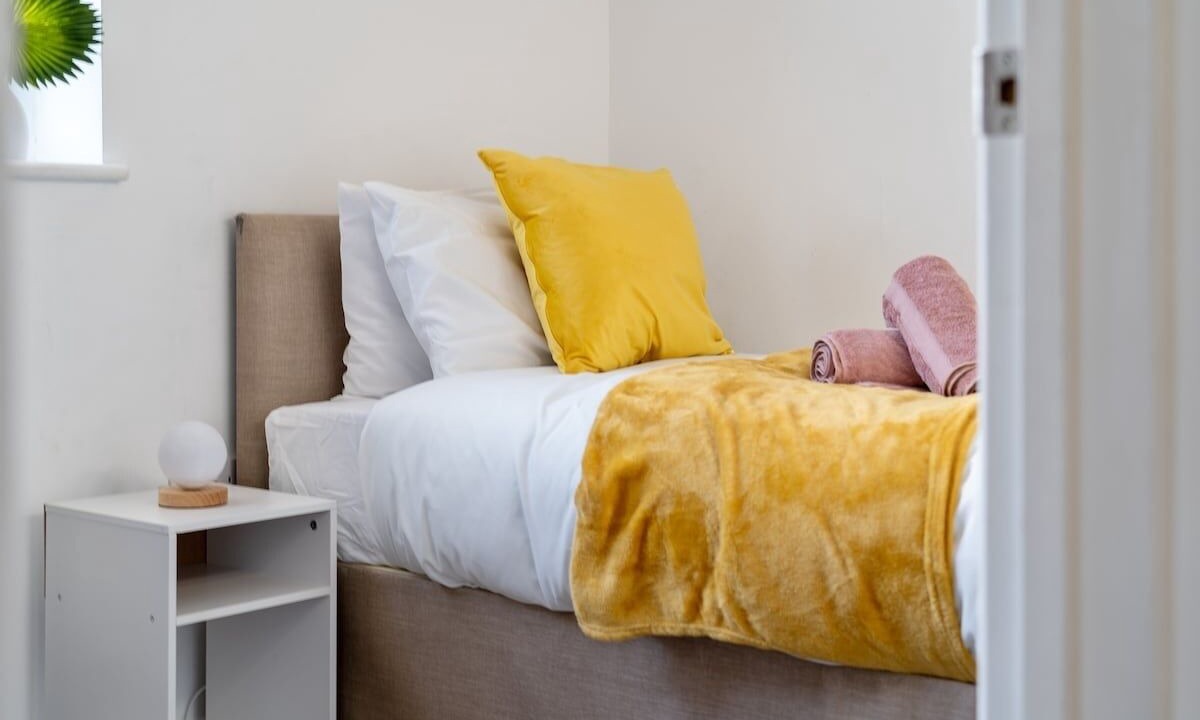 Photo of Bedroom in Aylestone