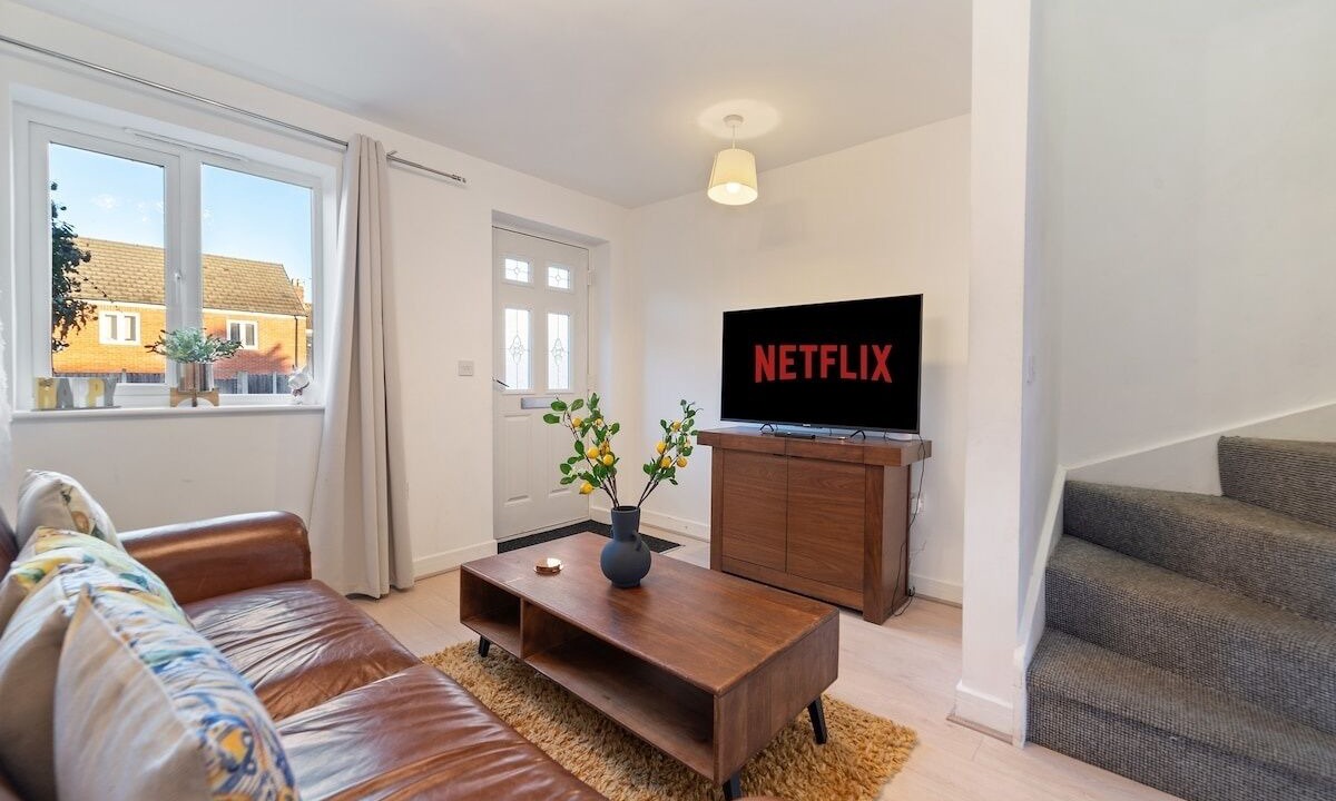 Photo of Livingroom in Aylestone