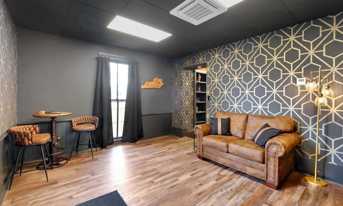 Photo of Livingroom in La Grange