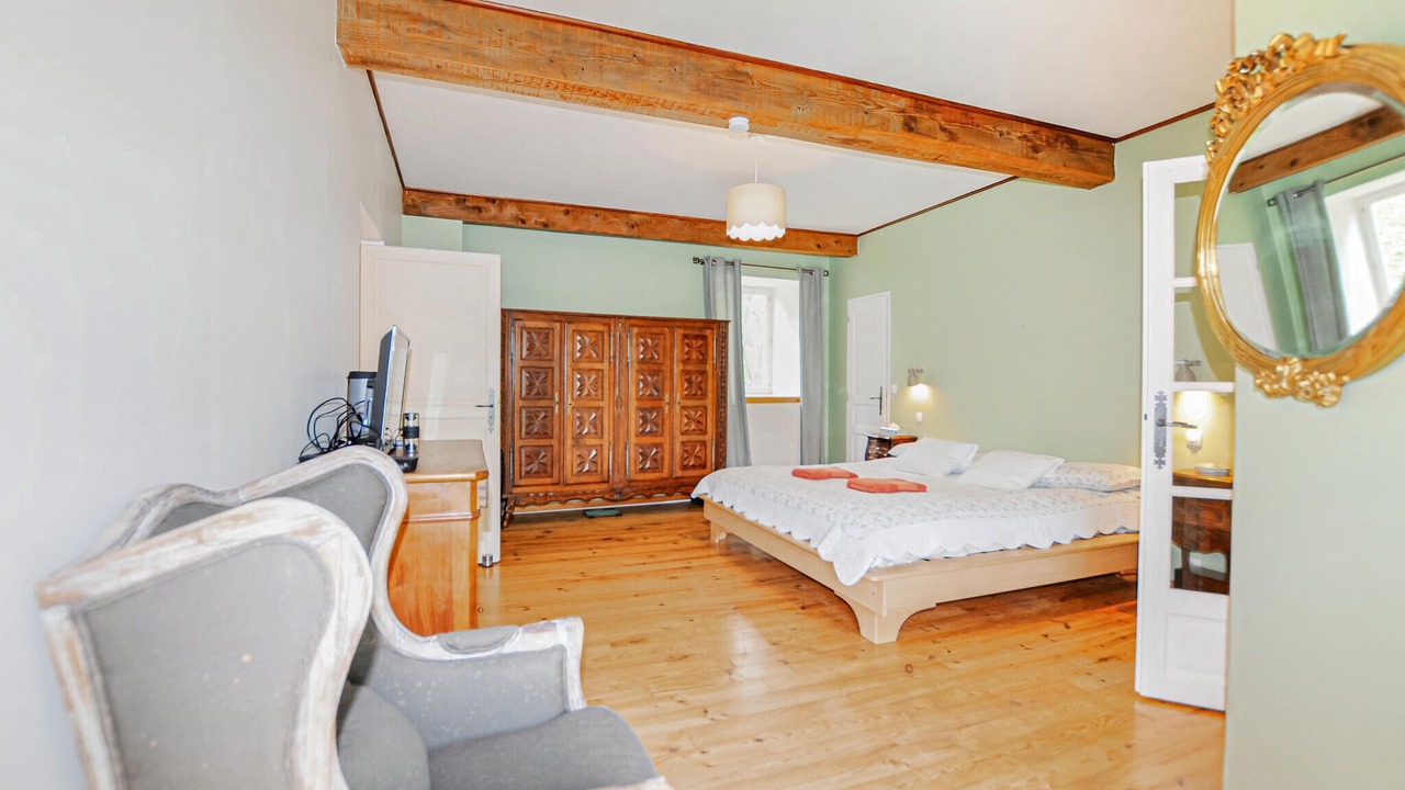 Photo of Others in Dun