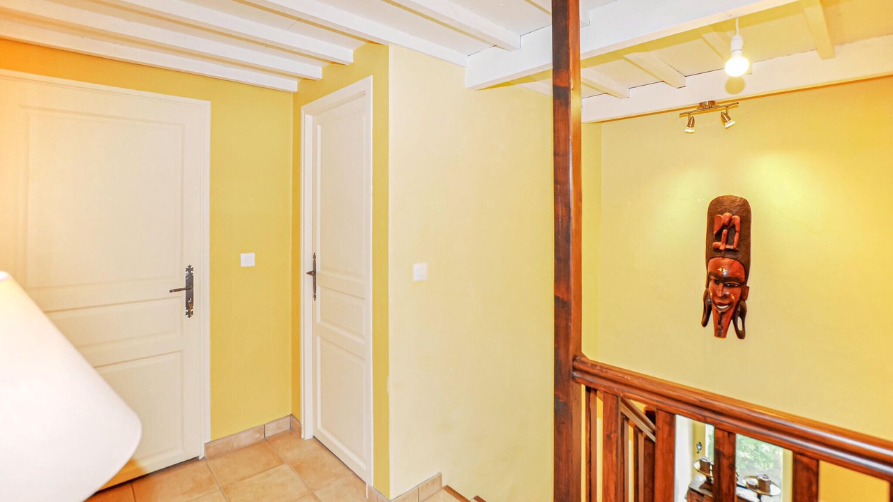 Photo of Others in Dun