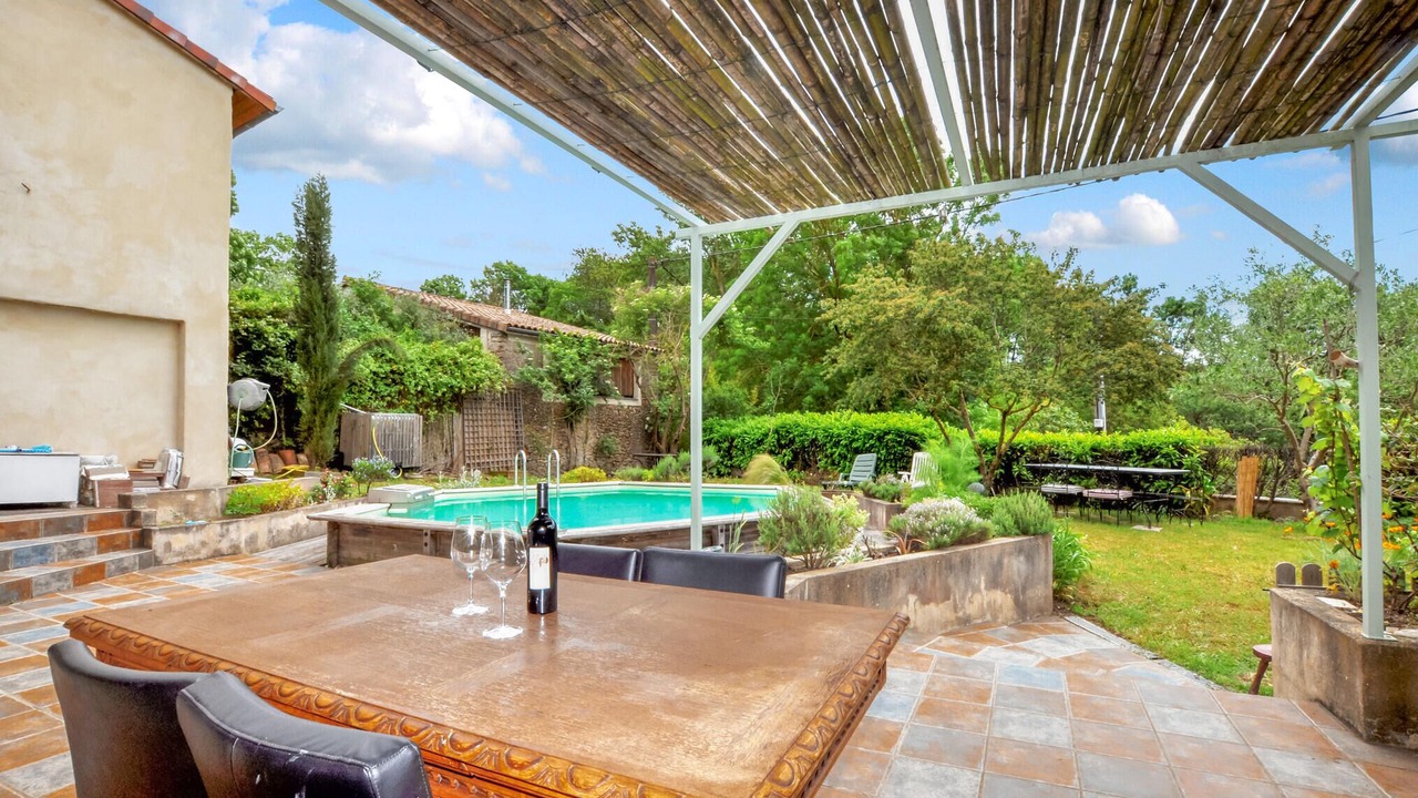 Photo of Others in Dun