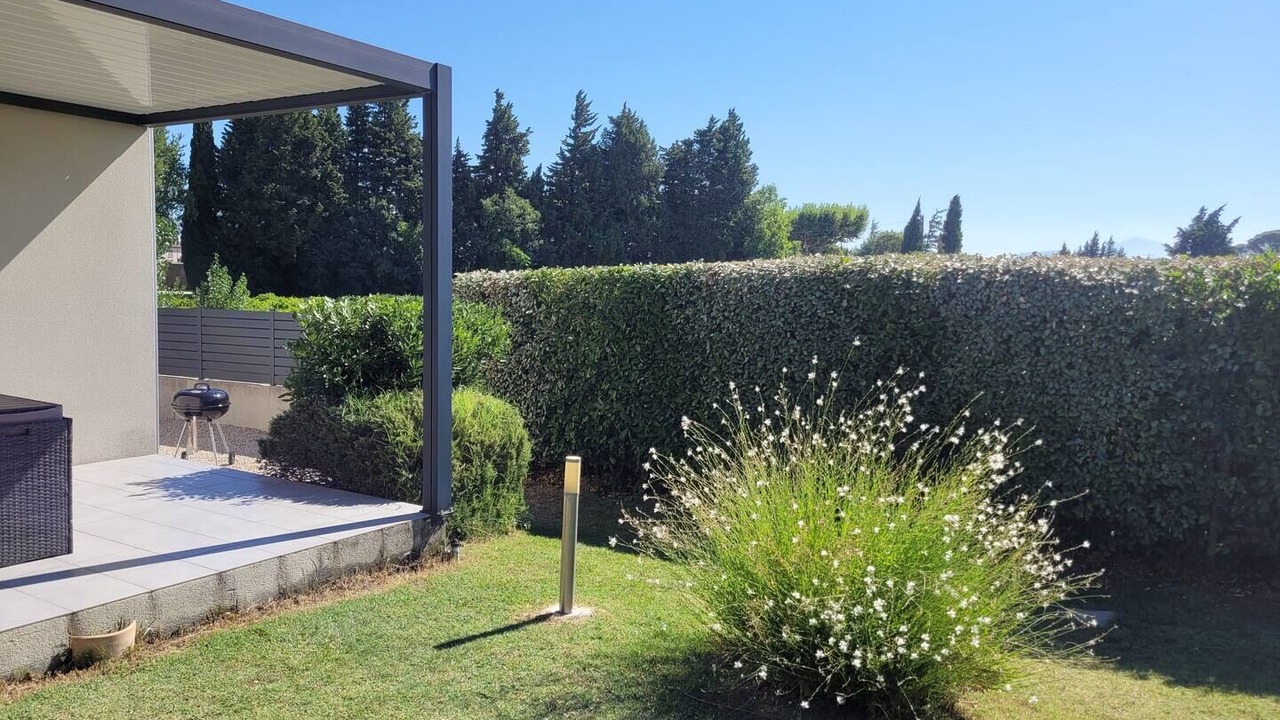 Photo of Patio Balcony in Camaret-sur-Aigues