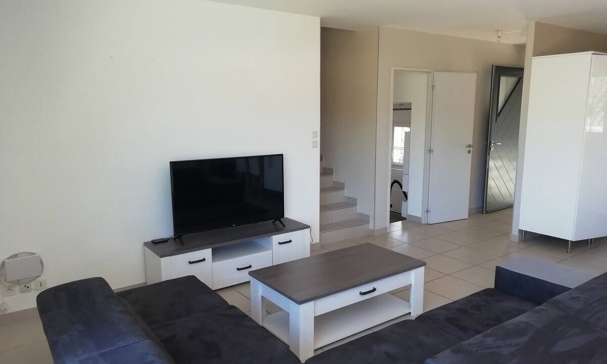 Photo of Livingroom in Camaret-sur-Aigues