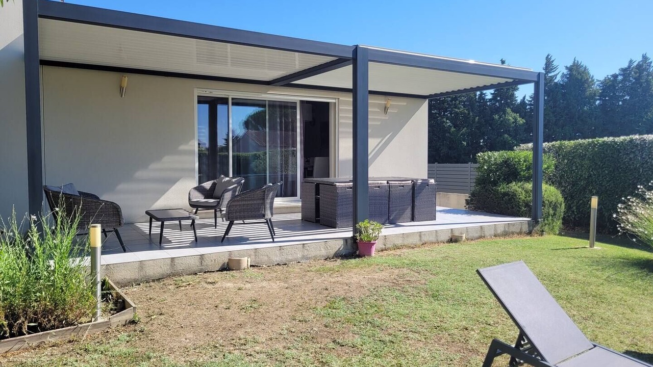 Photo of Patio Balcony in Camaret-sur-Aigues