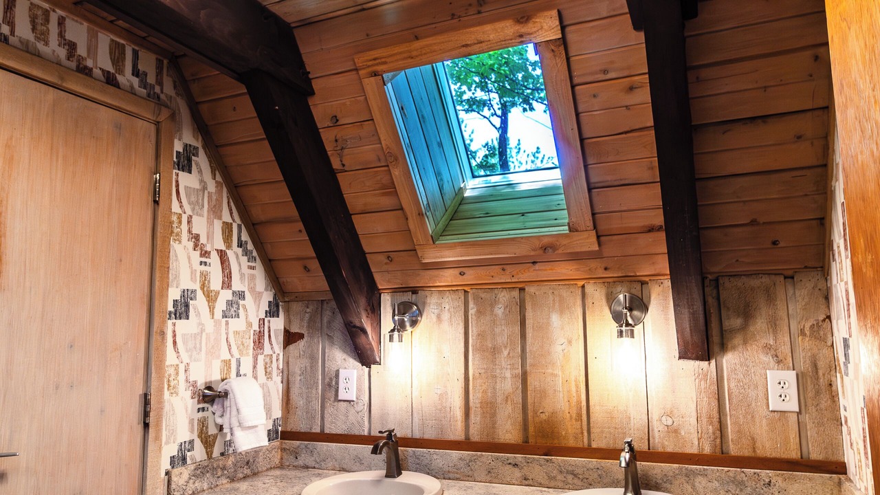 Photo of Bathroom in Harbor Springs