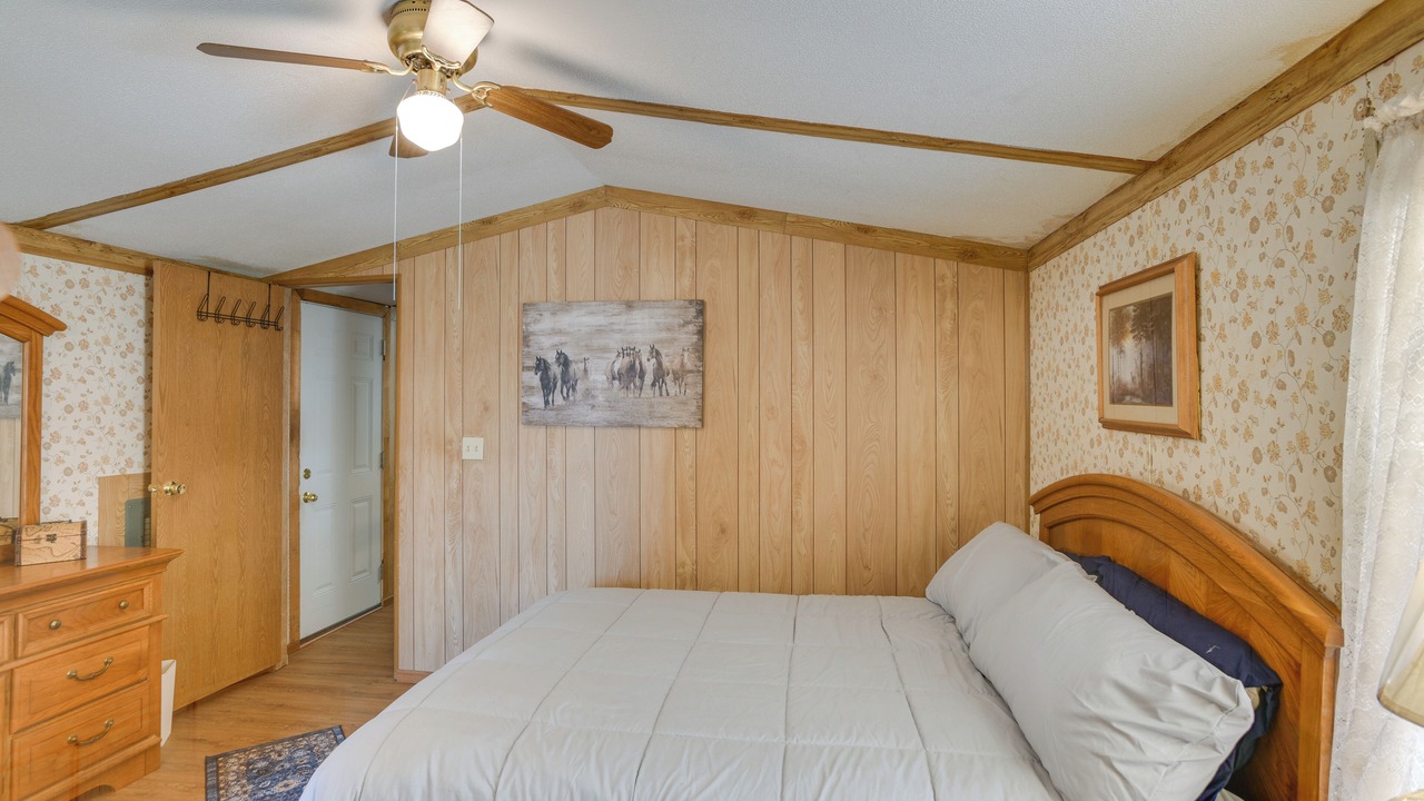 Photo of Bedroom in Maryneal