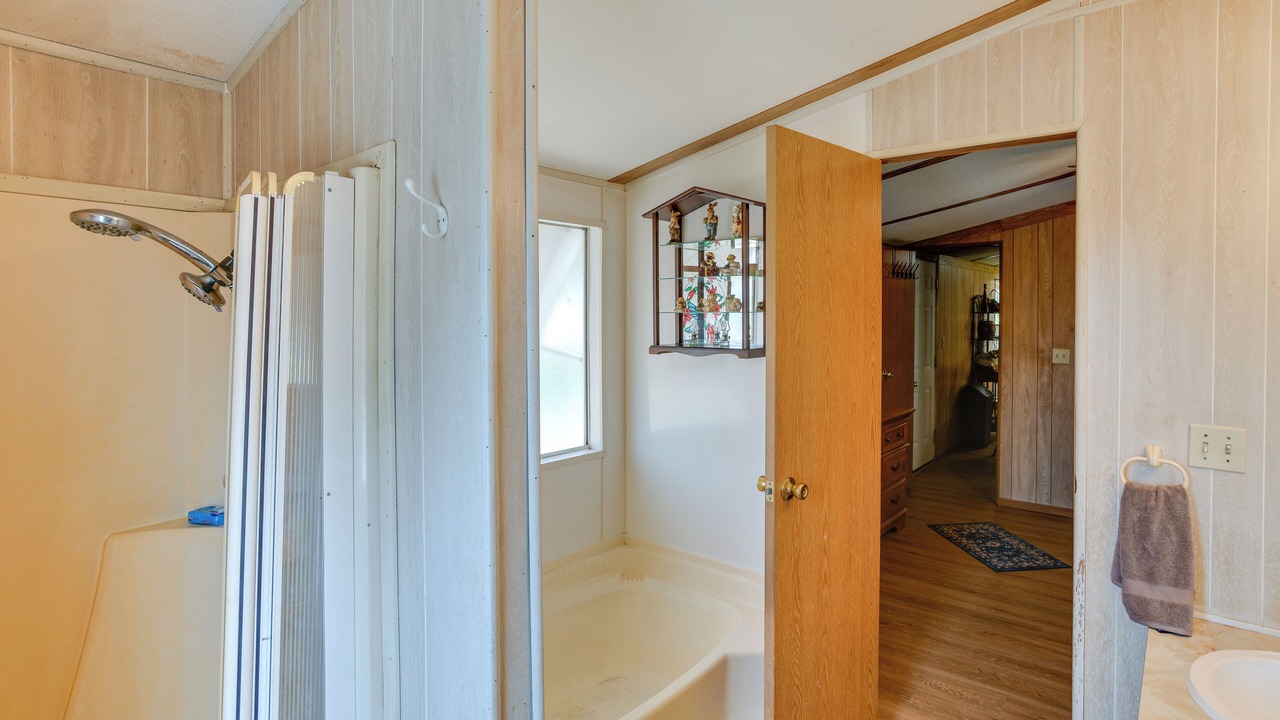Photo of Bathroom in Maryneal