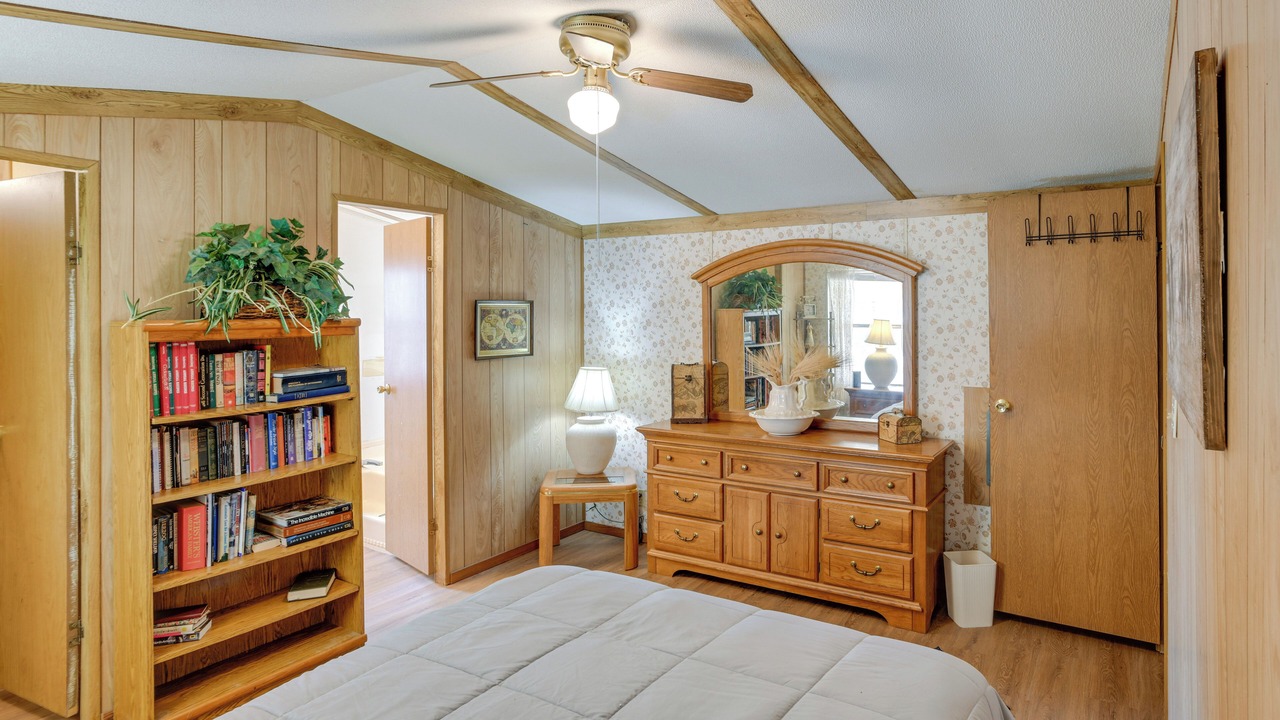 Photo of Bedroom in Maryneal