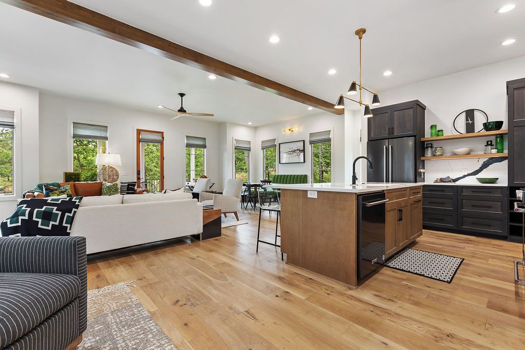Photo of Livingroom in Eufaula