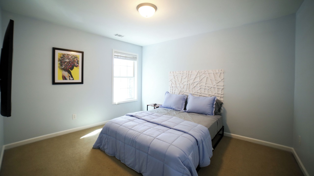 Photo of Bedroom in Loganville