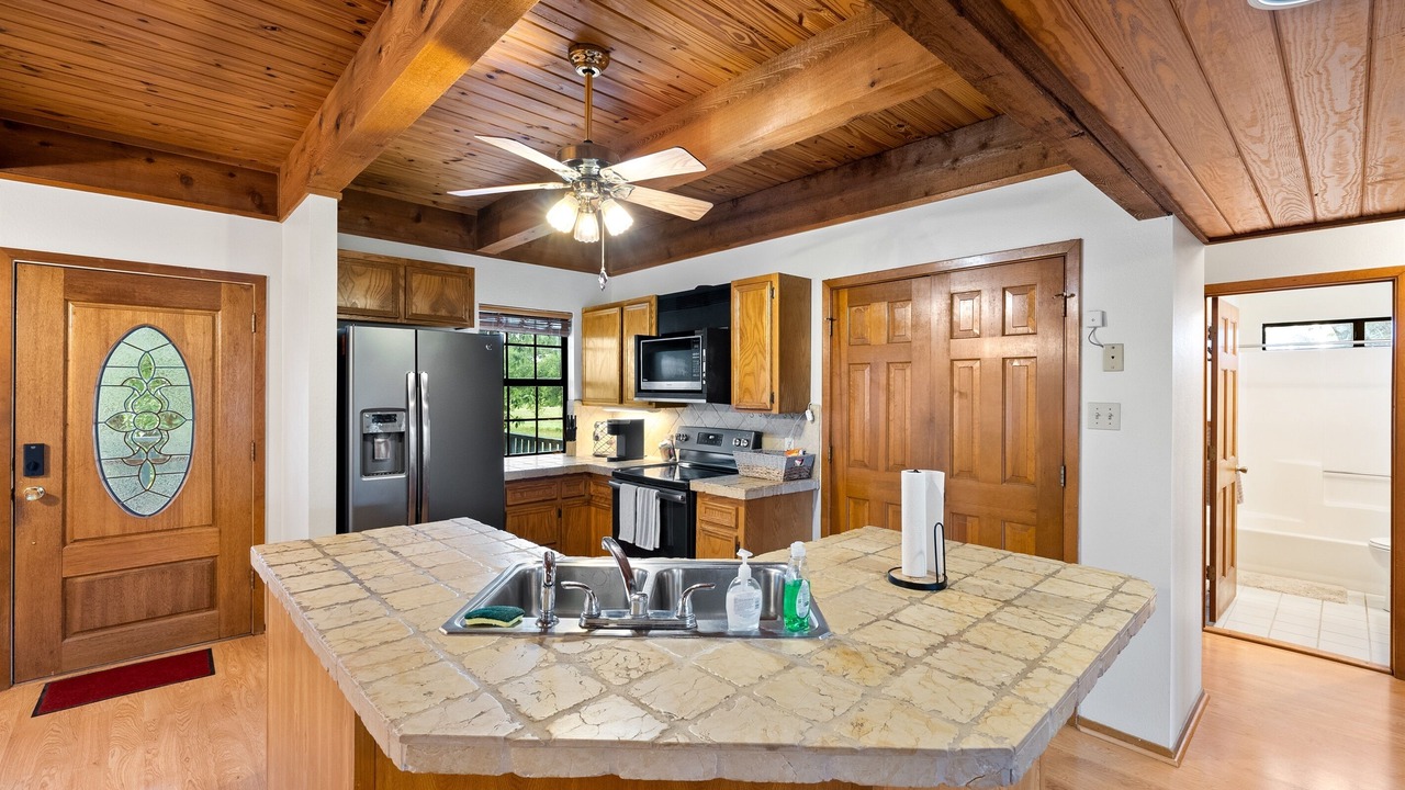 Photo of Kitchen in Center Point