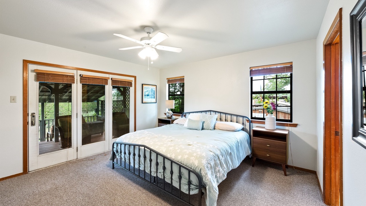 Photo of Bedroom in Center Point