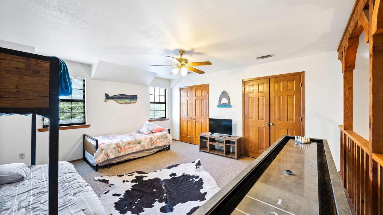 Photo of Bedroom in Center Point