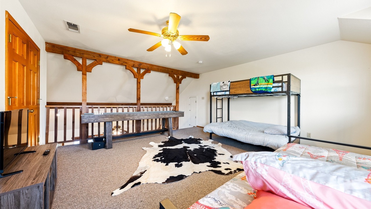 Photo of Bedroom in Center Point
