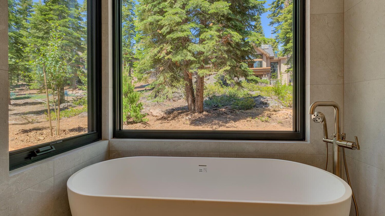 Photo of Bathroom in Ponderosa Palisades