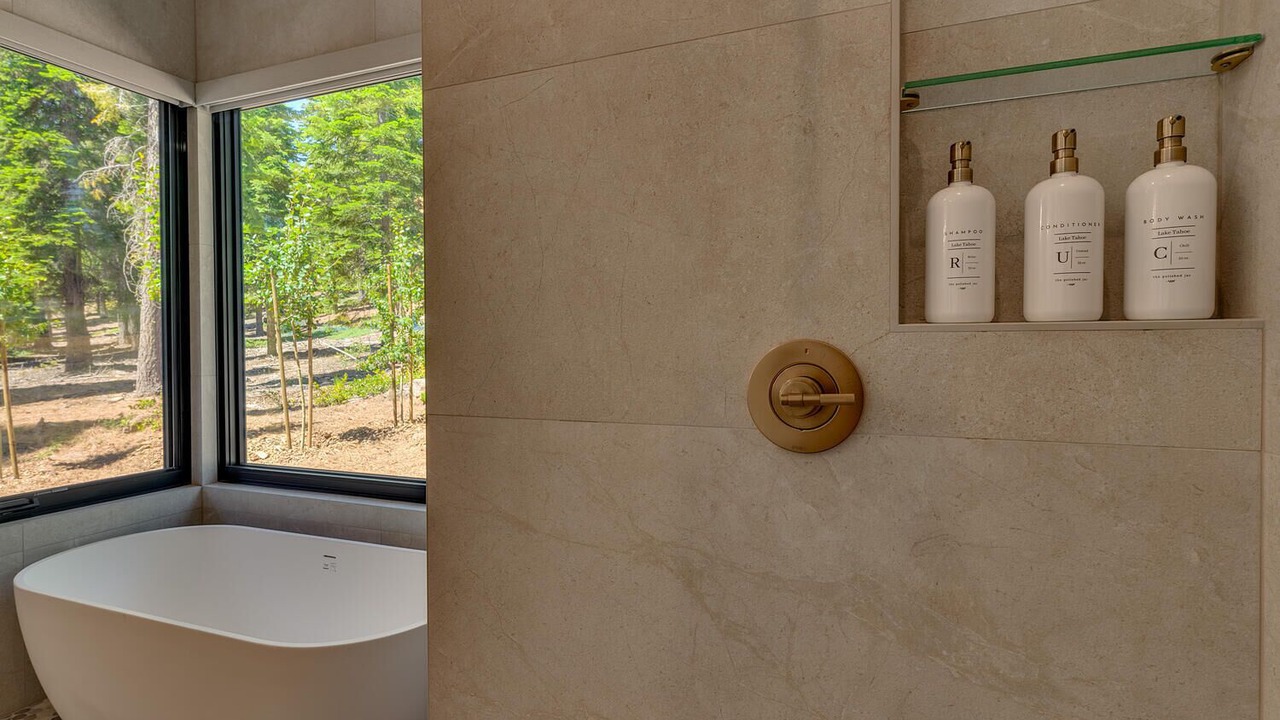 Photo of Bathroom in Ponderosa Palisades