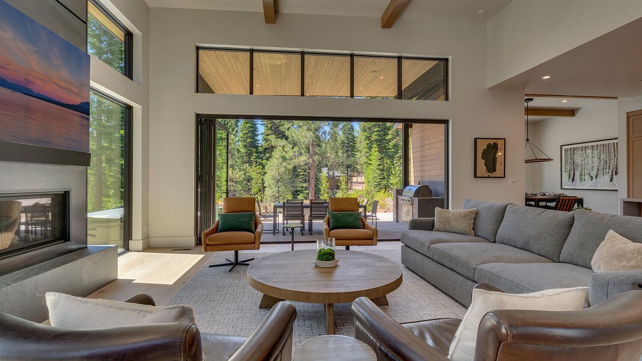 Photo of Livingroom in Ponderosa Palisades