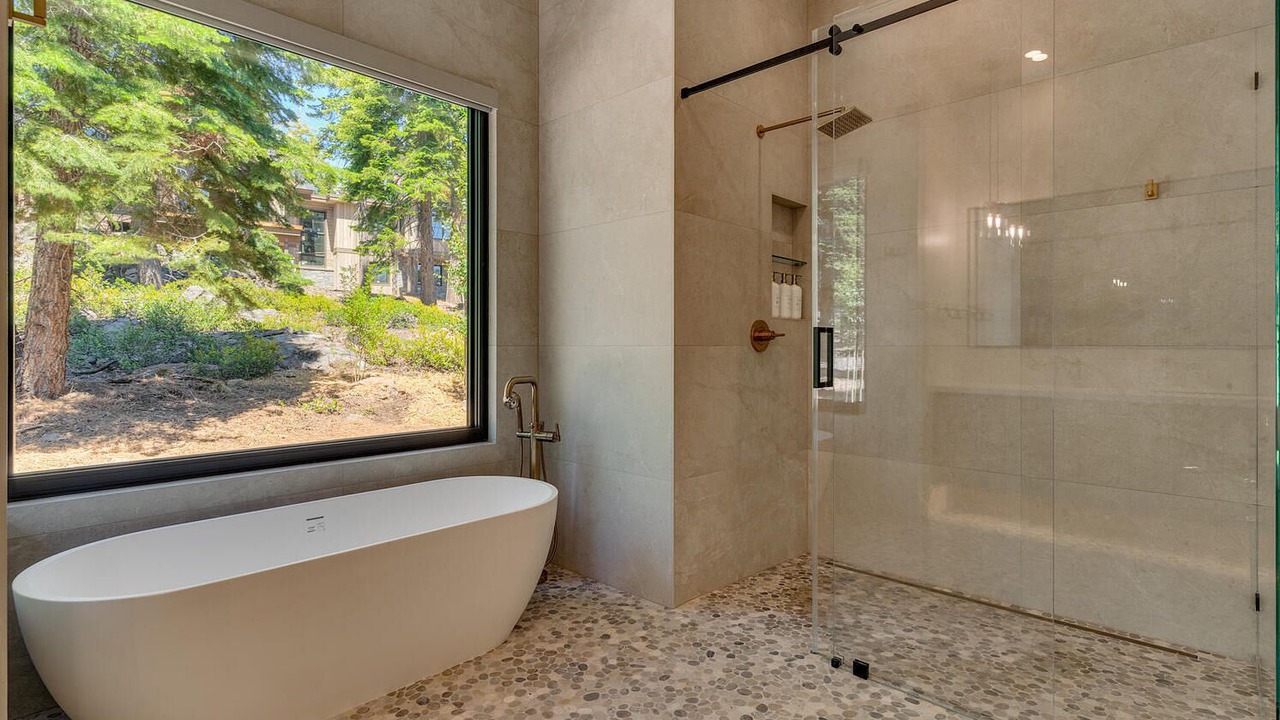 Photo of Bathroom in Ponderosa Palisades