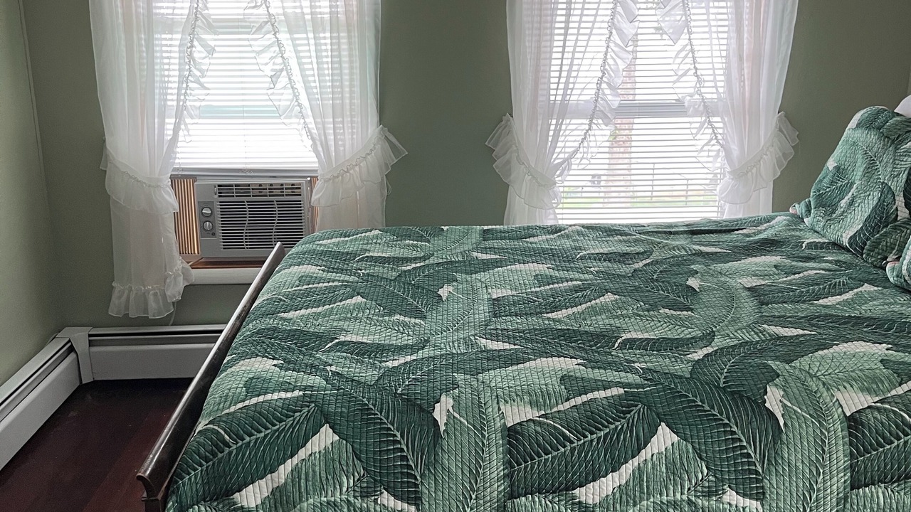 Photo of Bedroom in Bridgeport