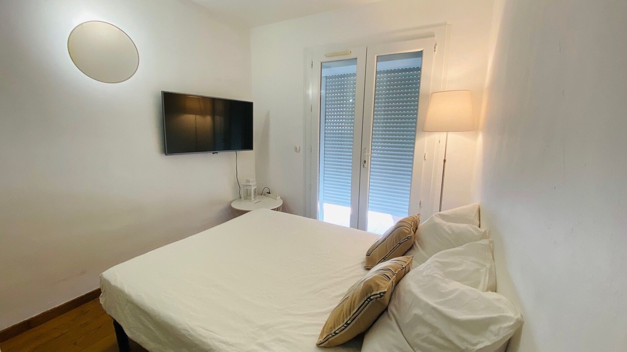 Photo of Bedroom in La Grande-Motte