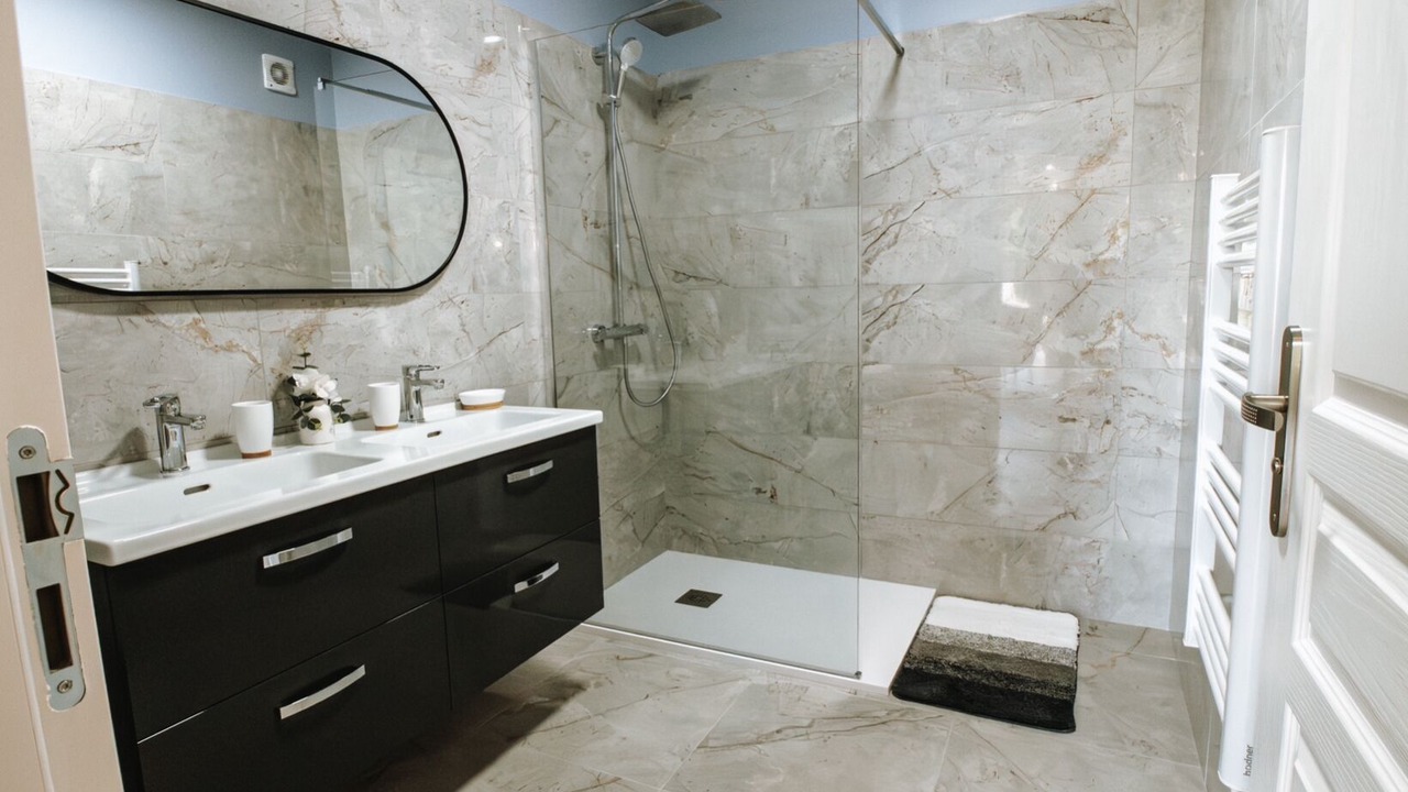 Photo of Bathroom in Auppegard