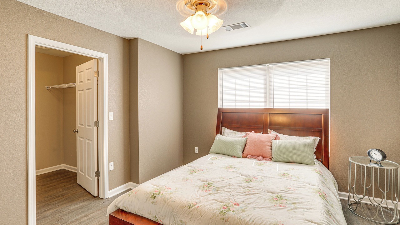 Photo of Bedroom in Pocahontas