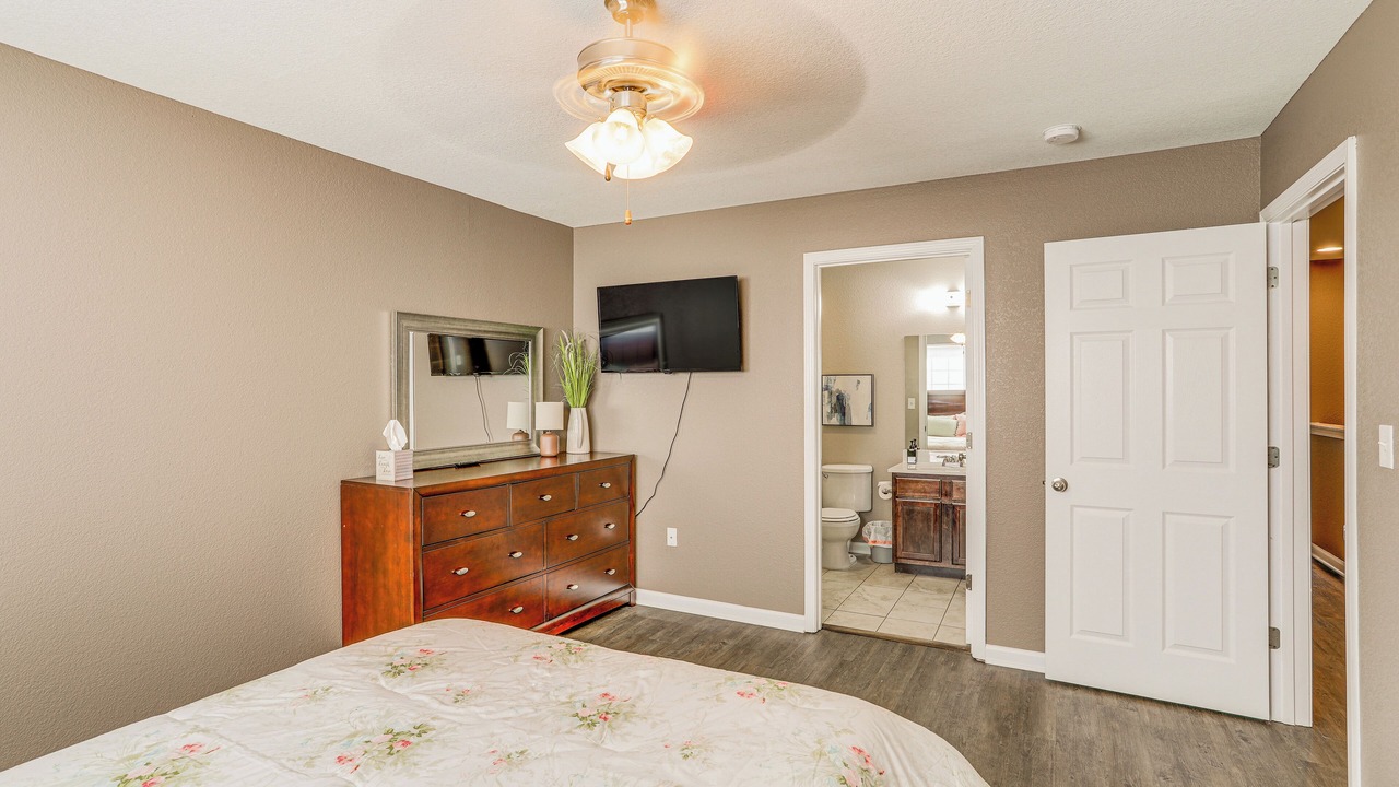 Photo of Bedroom in Pocahontas