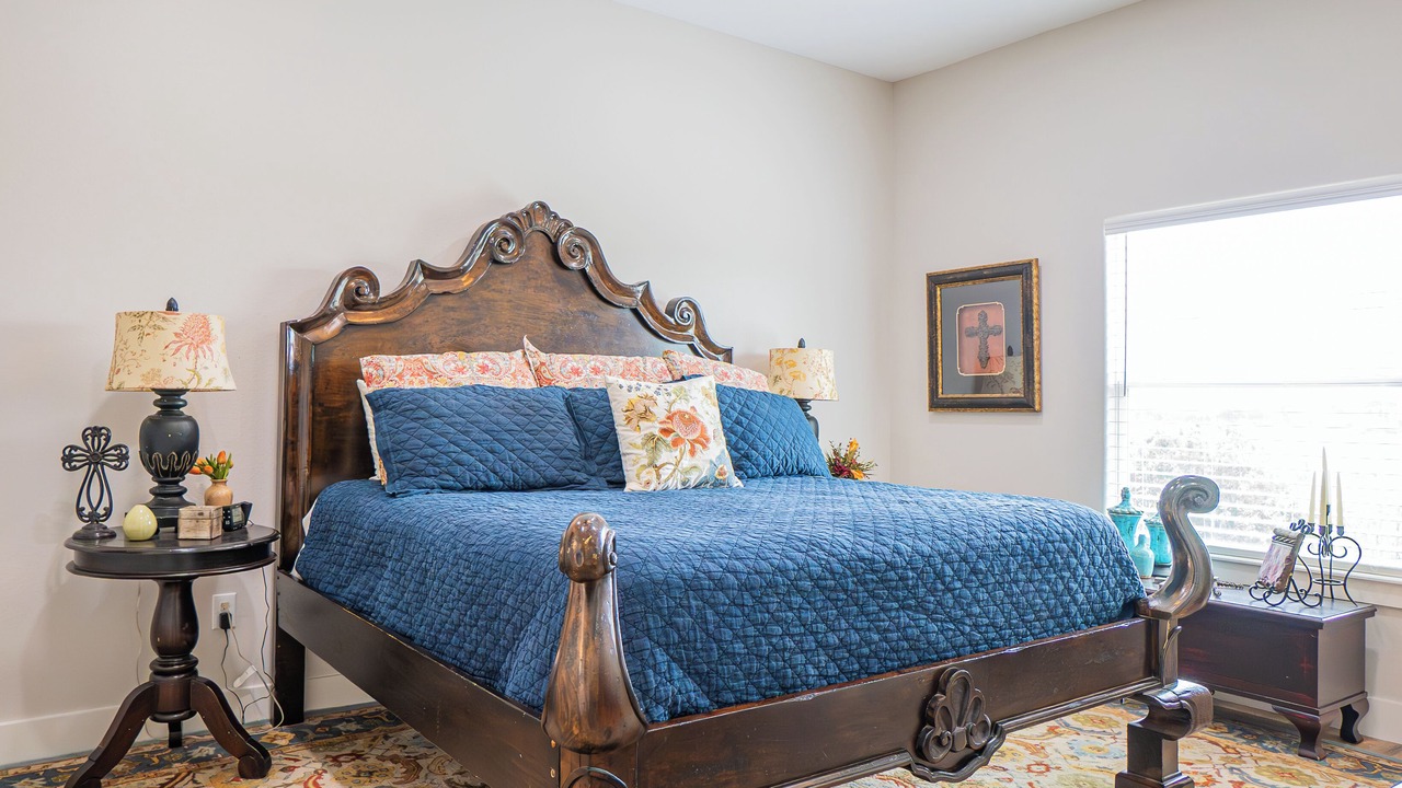 Photo of Bedroom in Cedar Lane