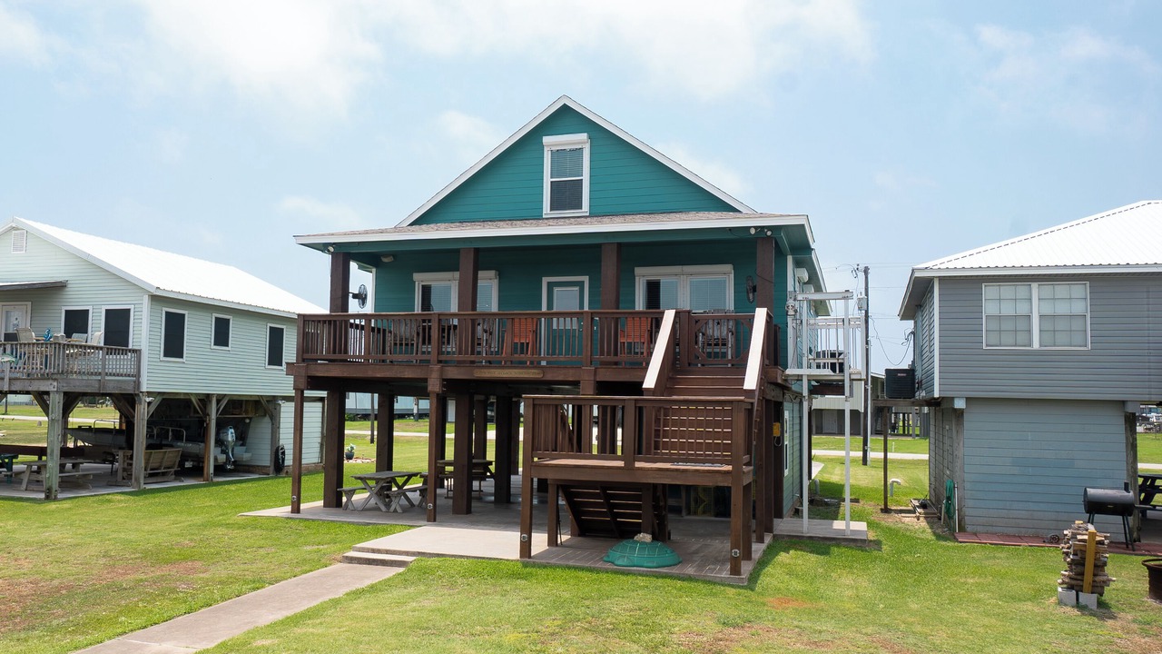 Photo of Outdoor in Cedar Lane