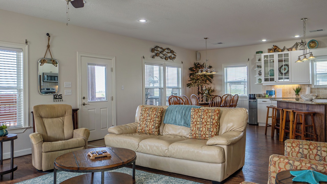 Photo of Livingroom in Cedar Lane