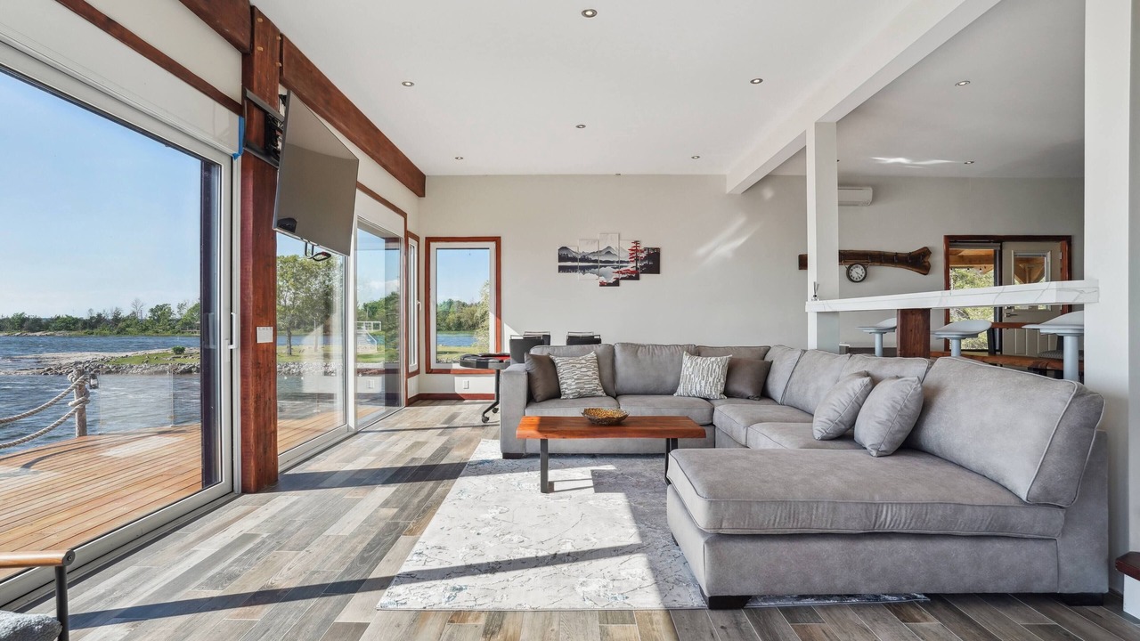 Photo of Livingroom in Tay