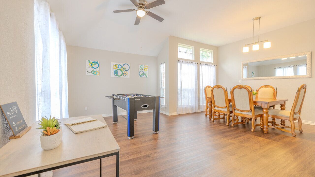 Photo of Bedroom in The Colony