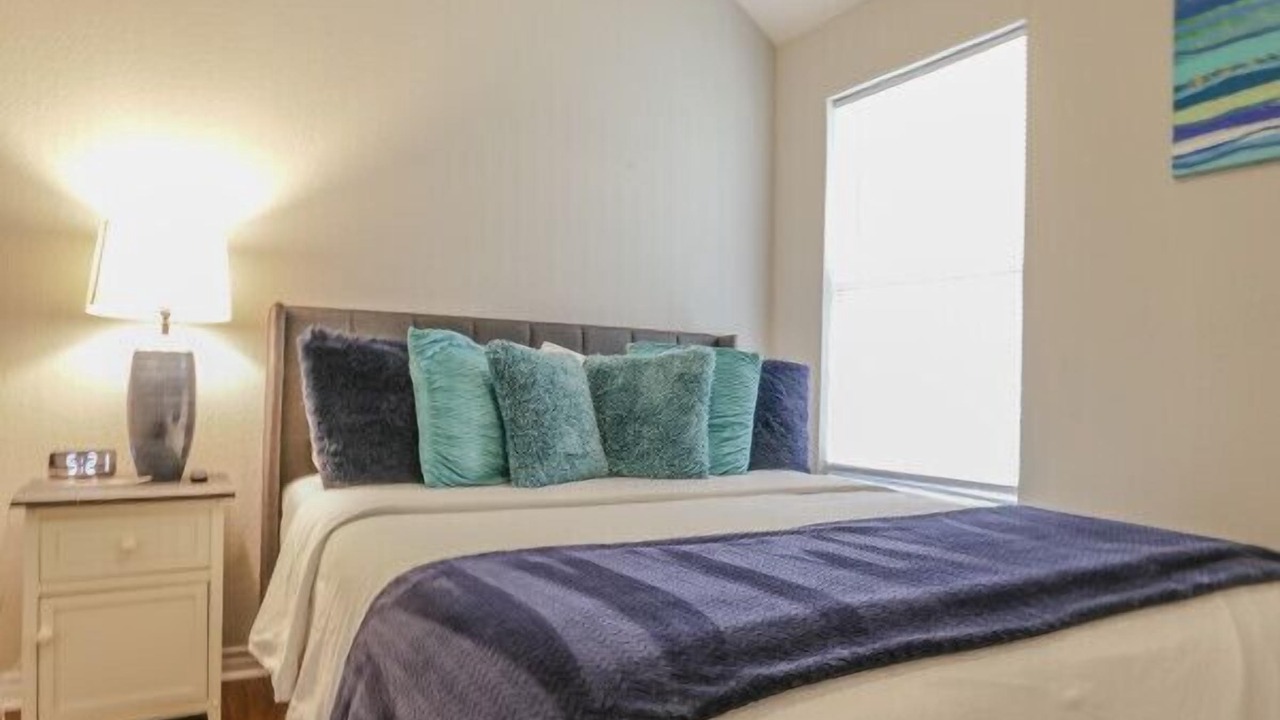 Photo of Bedroom in The Colony