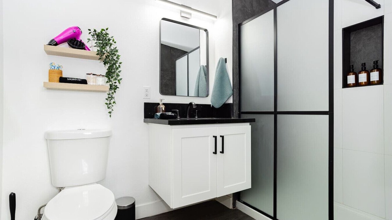 Photo of Bathroom in Beverly Green