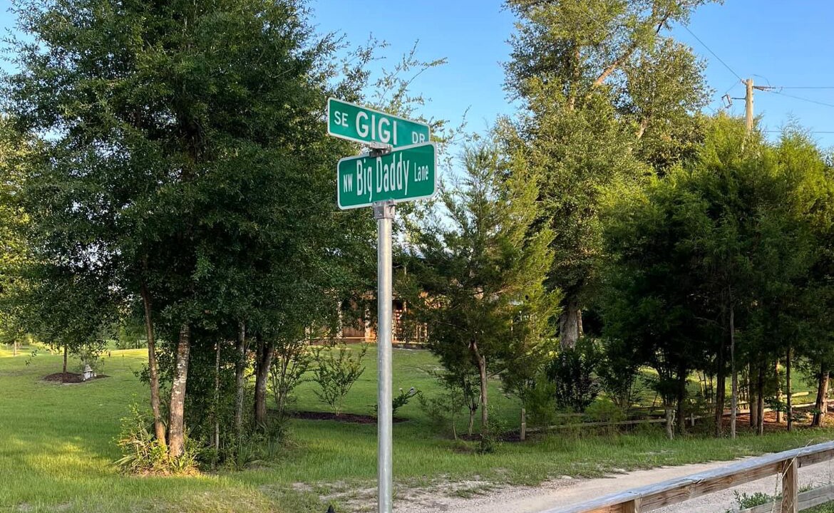 Photo of Outdoor in Clarksville