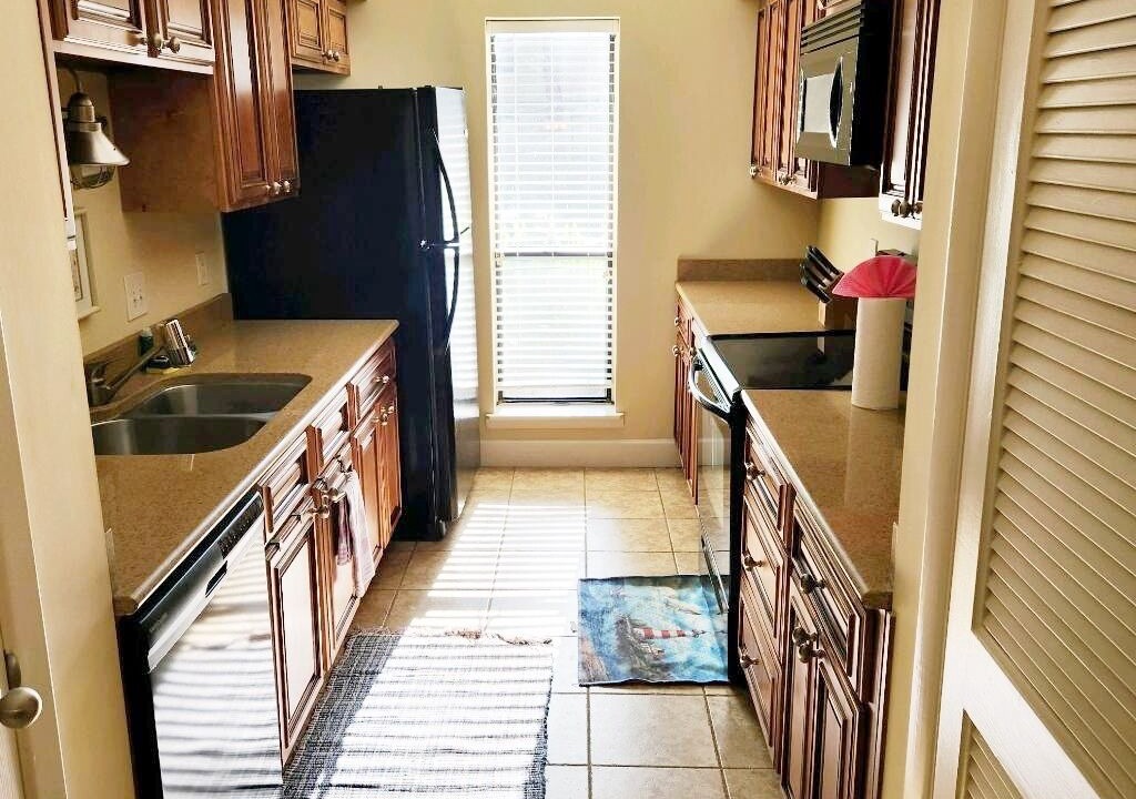 Photo of Kitchen in Saint Simons Heights