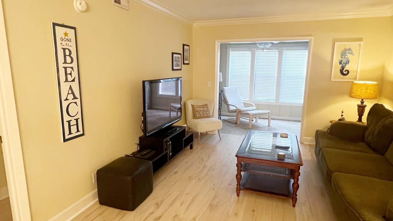 Photo of Livingroom in Saint Simons Heights
