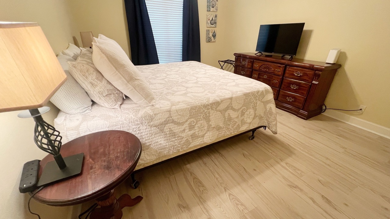 Photo of Bedroom in Saint Simons Heights