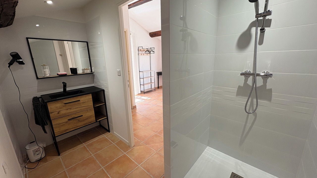 Photo of Bathroom in Vendres