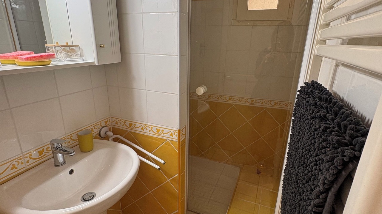 Photo of Bathroom in Vendres