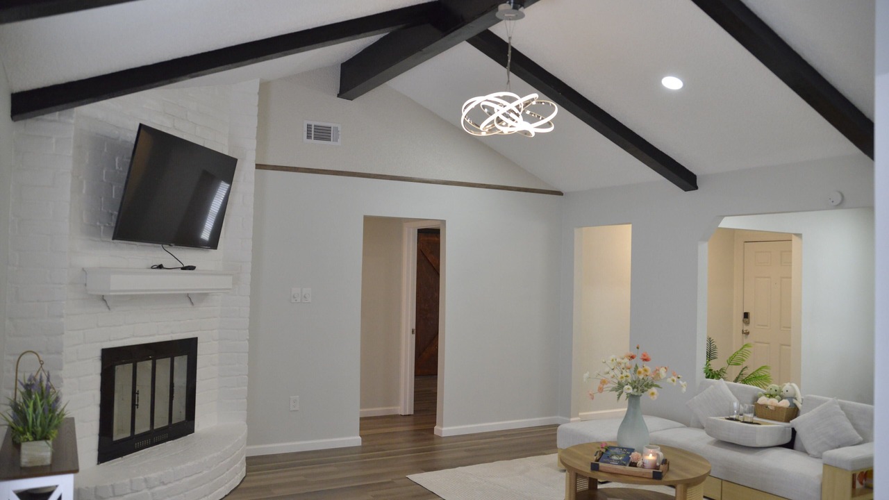 Photo of Livingroom in Barker