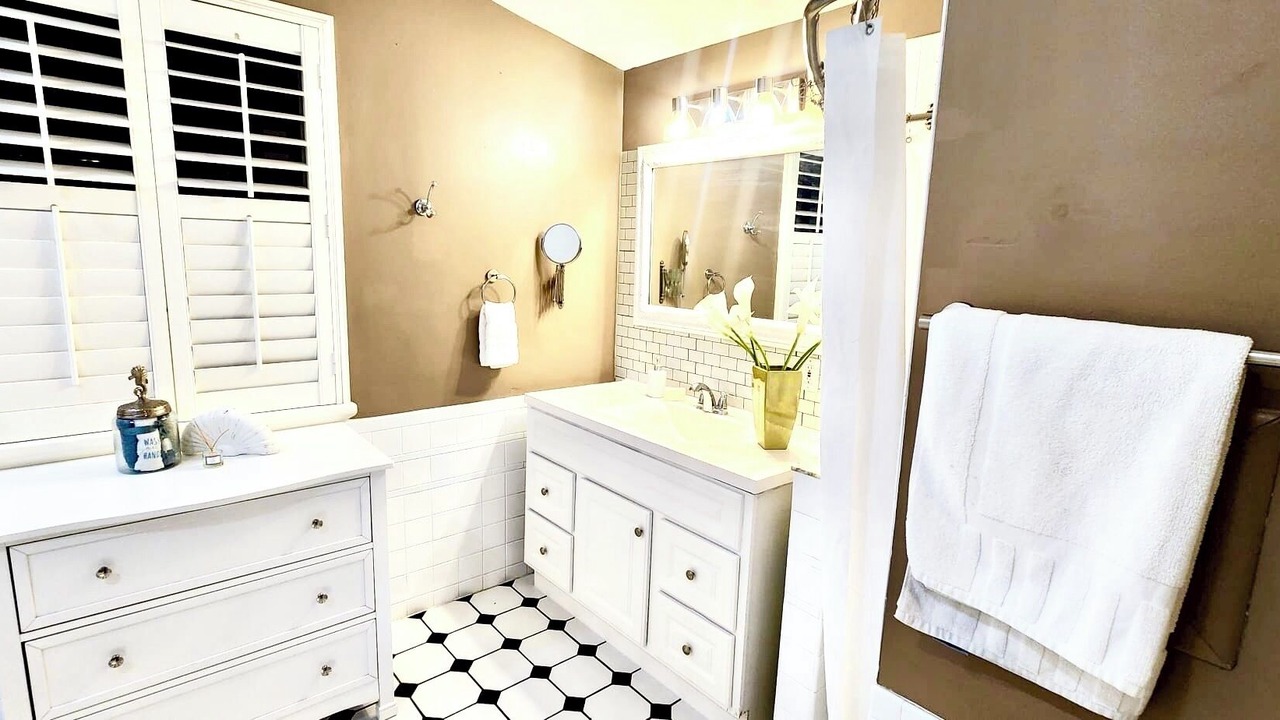 Photo of Bathroom in Palm Beach Gardens