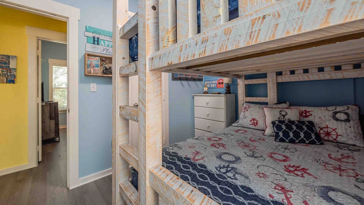 Photo of Bedroom in Rockport