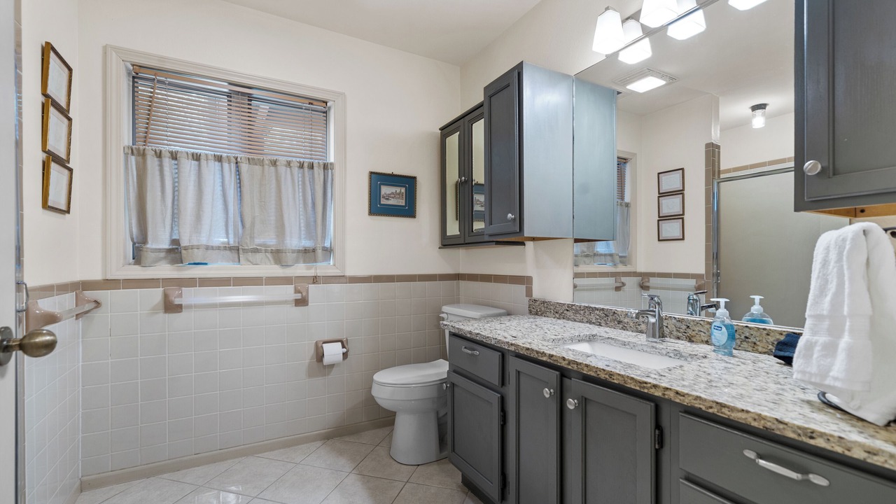 Photo of Bathroom in Piney