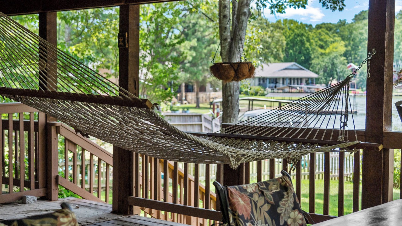 Photo of Patio Balcony in Piney